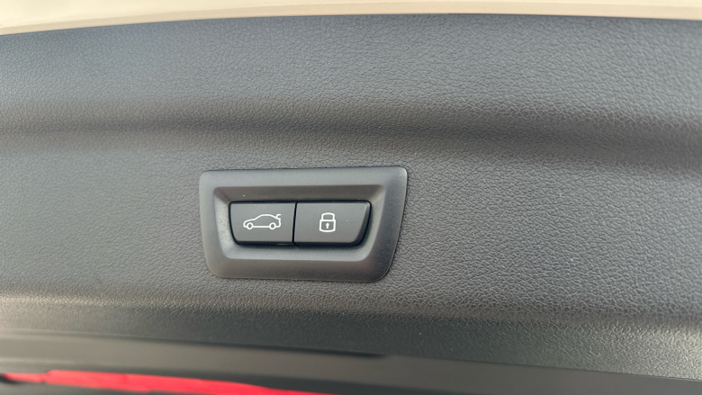 BMW 2 Series 220i MHT M Sport 5dr DCT [Tech Plus Pack] Petrol Hatchback